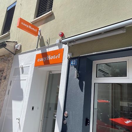 Easyhotel Zuerich Main Station Buitenkant foto