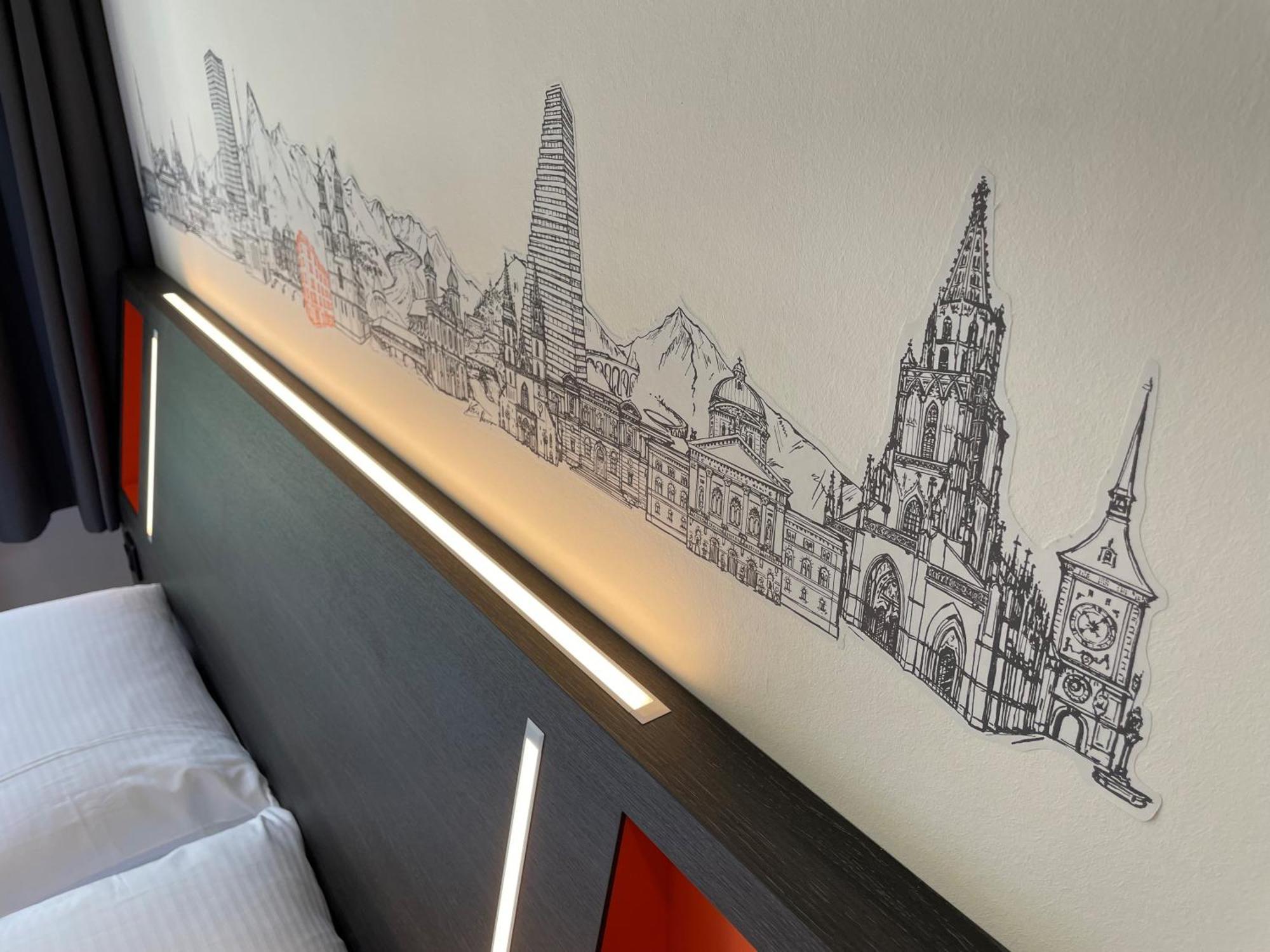 Easyhotel Zuerich Main Station Buitenkant foto
